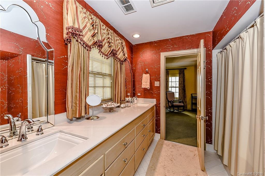 3901 Abingdon Road Charlotte, NC 28211 - Photo 18 of 24 Gallery Image 18