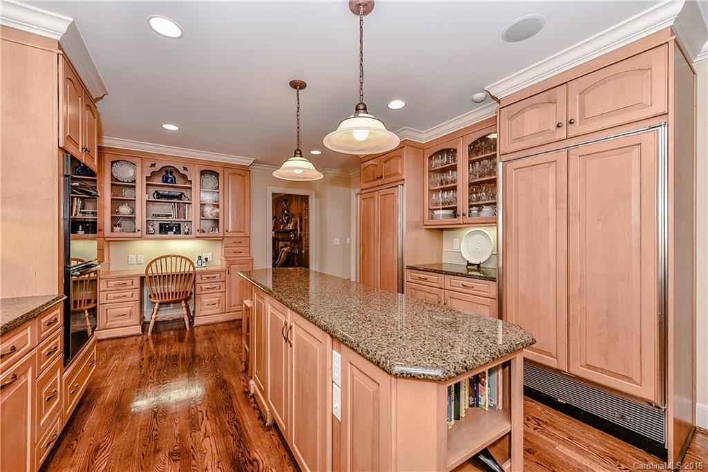3901 Abingdon Road Charlotte, NC 28211 - Photo 9 of 24 Gallery Image 9