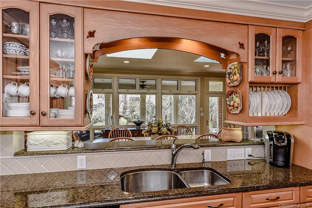 3901 Abingdon Road Charlotte, NC 28211 - Photo 10 of 24 Gallery Image 10