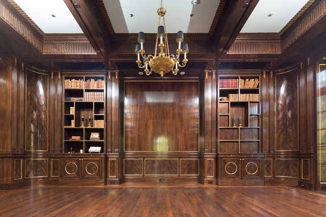 1932 North Burling Street Chicago, IL 60614 - Photo 45 of 83 a view of entryway