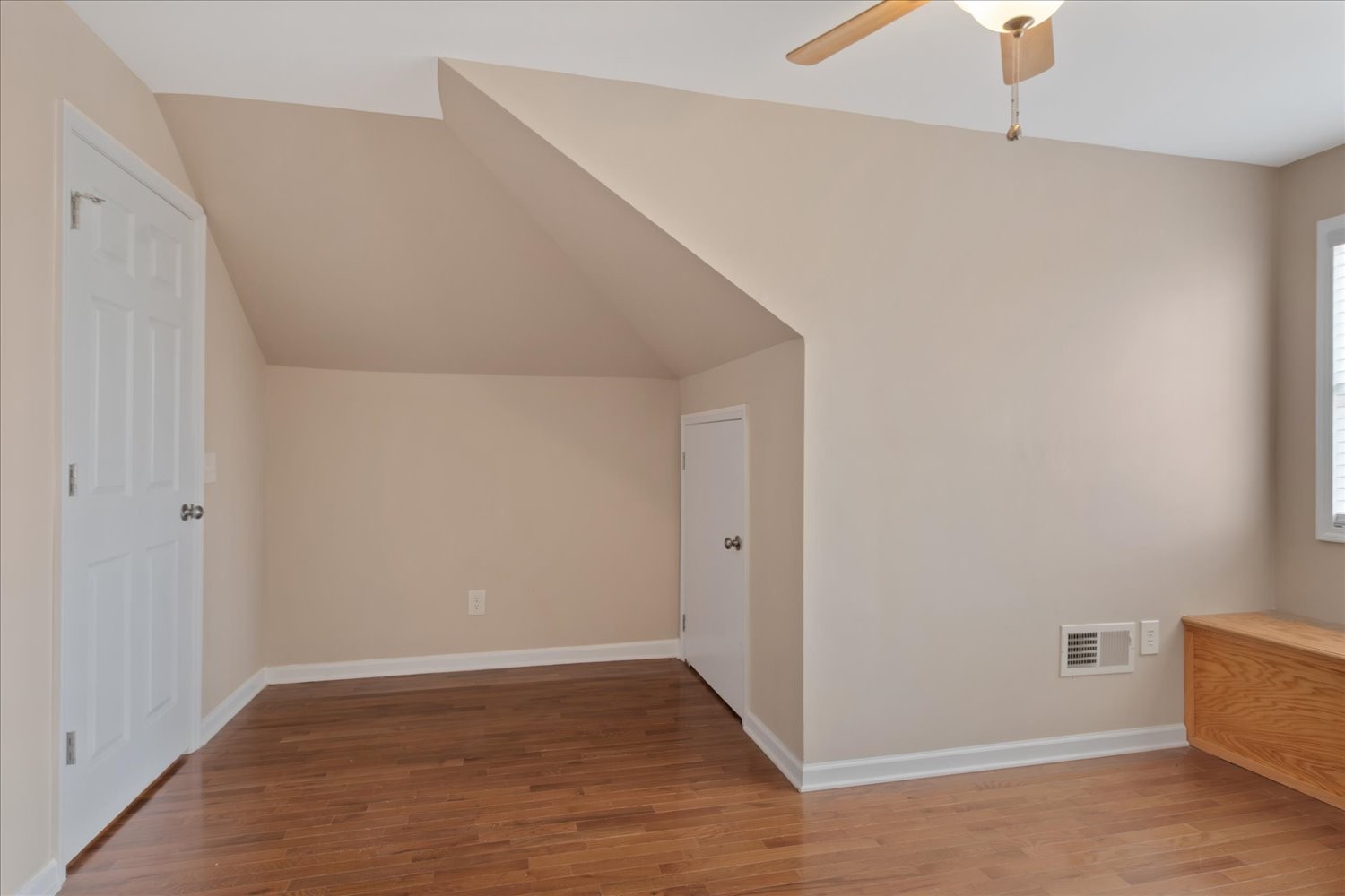 732 Tiger Bennett Road Hampshire, TN 38461 - Photo 32 of 35 a view of an empty room