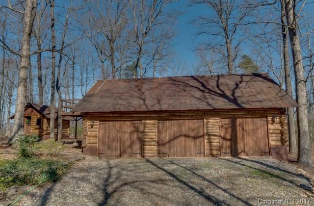 322 Pleasant Hill Road Landrum, SC 29356 - Photo 7 of 23 a view of a backyard