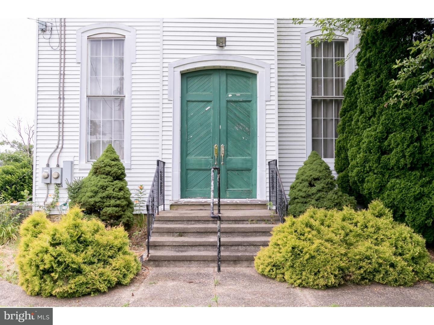 185 Stokes Road Shamong, NJ 08088 - Photo 2 of 25