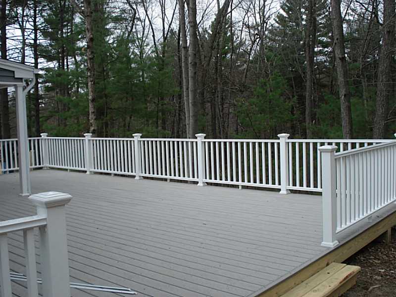 7 Burlingame Road Smithfield, RI 02917 - Photo 20 of 25 Patio/Deck.