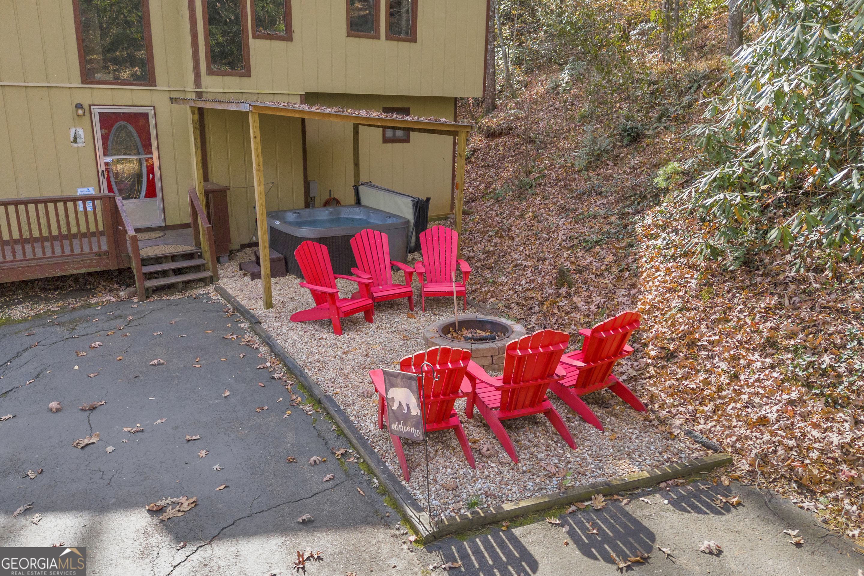 243 Ridge Road Helen, GA 30545 - Photo 3 of 82