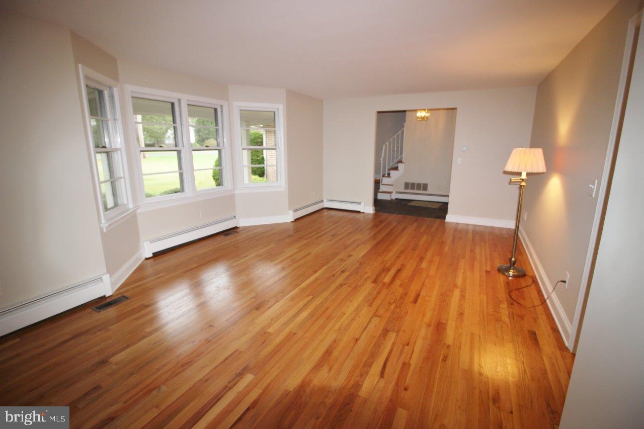 513 Hunsicker Road Telford, PA 18969 - Photo 7 of 69