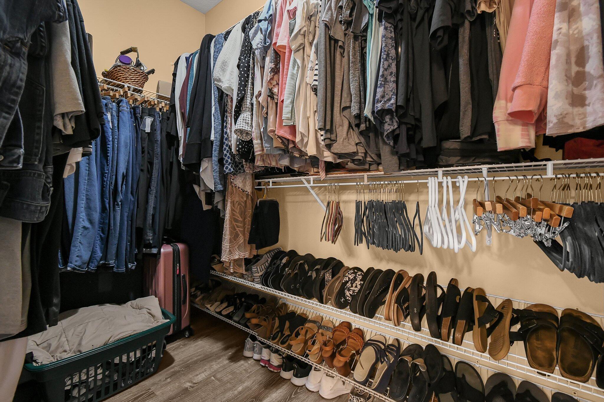 13790 Taylor Road Plain City, OH 43064 - Photo 33 of 70 Master Closet