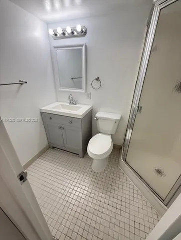 $1,900 | 5901 Washington Street, Unit 246, Hollywood, FL 33023