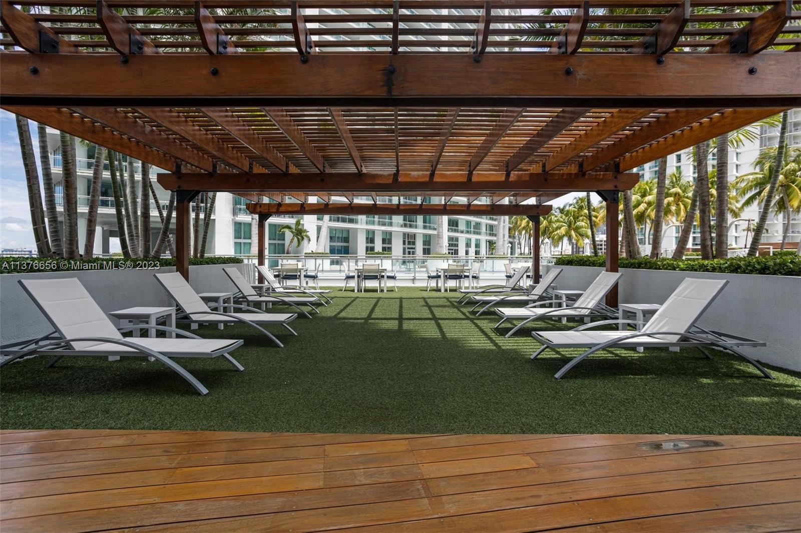 92 Southwest 3rd Street, Unit 2807 Miami, FL 33130 - Photo 22 of 31