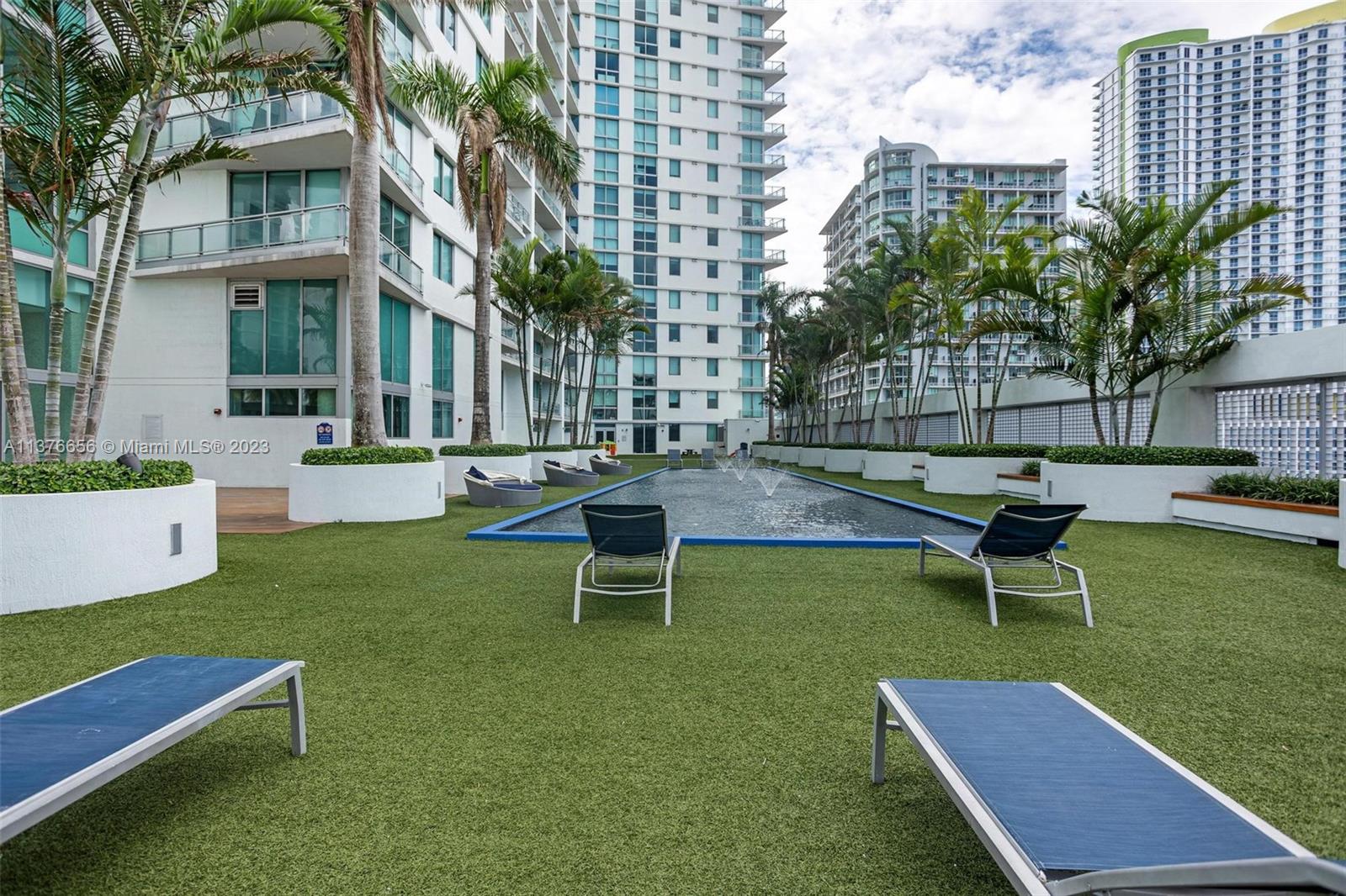 92 Southwest 3rd Street, Unit 2807 Miami, FL 33130 - Photo 24 of 31