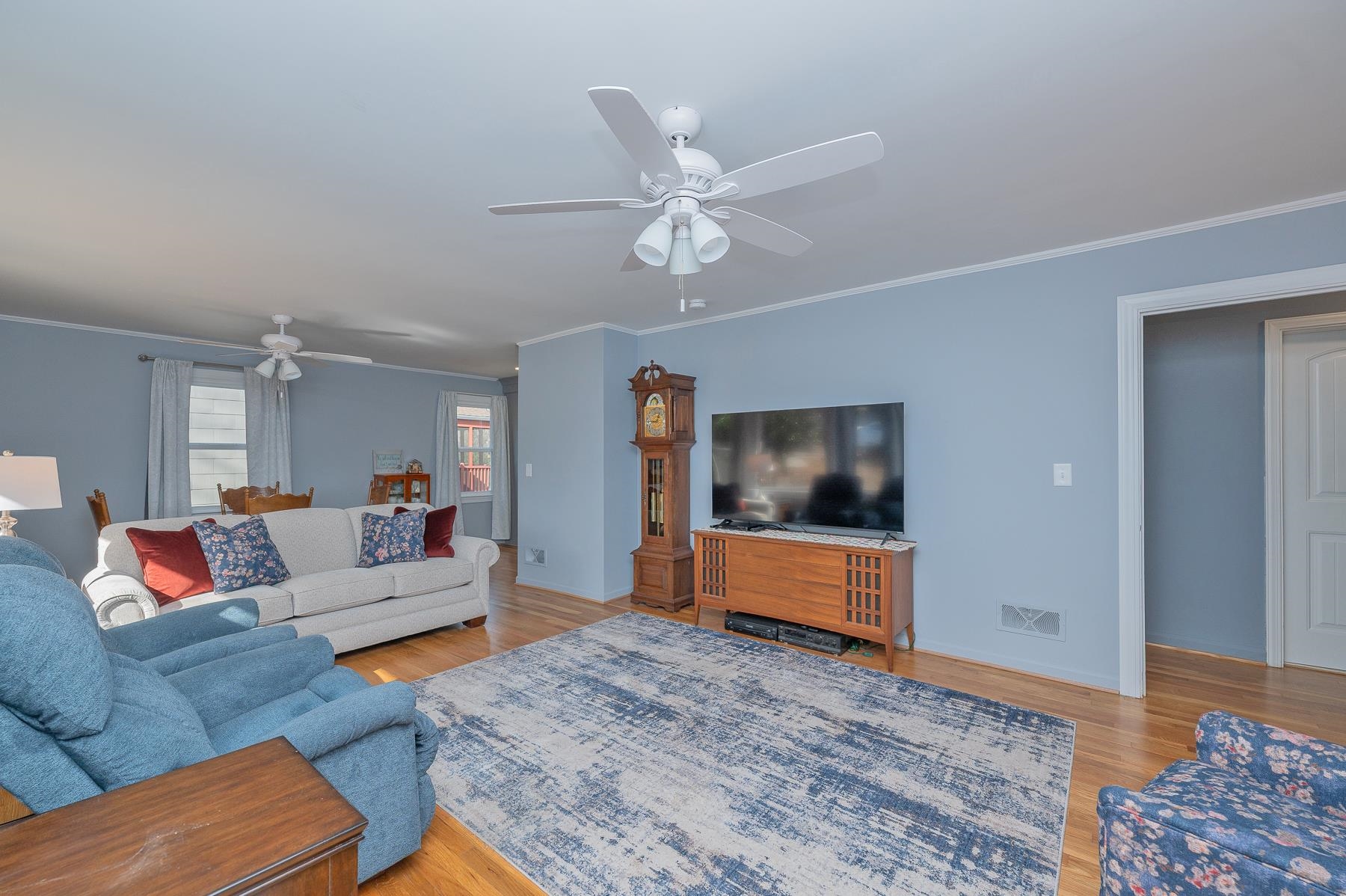 40 Kirkwood Lane Greenville, SC 29607 - Photo 4 of 38