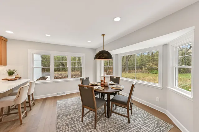 $1,699,999 | 10525 North Fairway Lane, Mequon, WI 53092