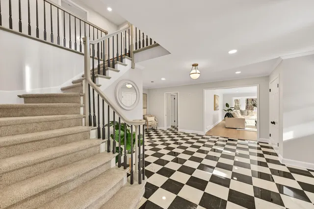 $1,699,999 | 10525 North Fairway Lane, Mequon, WI 53092