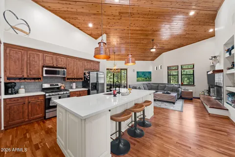 $724,900 | 3724 West Torreon Court, Show Low, AZ 85901