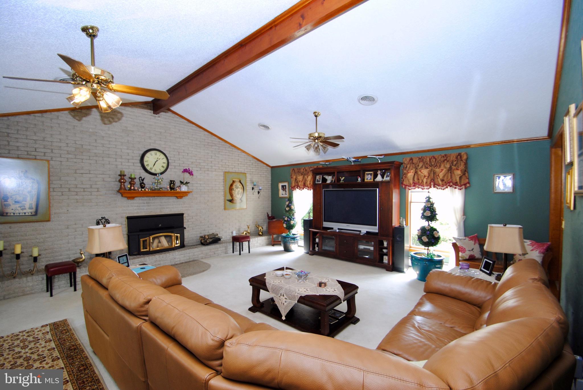 827 Wrightstown Road Columbus, NJ 08022 - Photo 5 of 37
