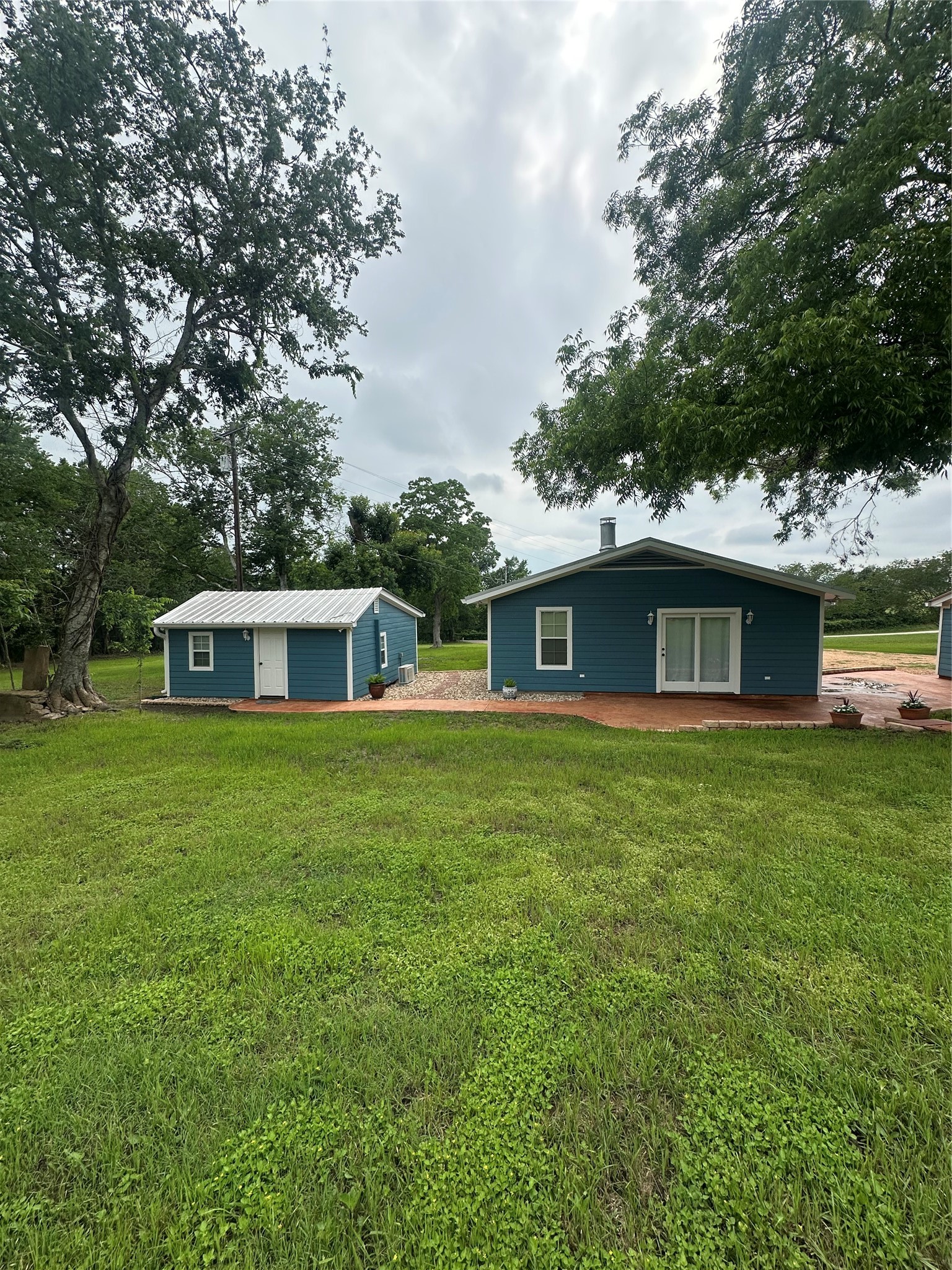 10614 Dierking Road Brenham, TX 77833 - Photo 4 of 18