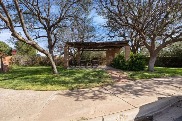 $385,000 | 307 Vale Avenue, Lubbock, TX 79416