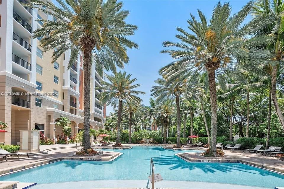 17150 North Bay Road, Unit 2905 Sunny Isles Beach, FL 33160 - Photo 23 of 30