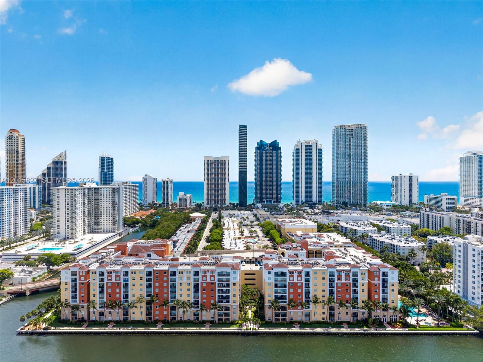17150 North Bay Road, Unit 2905 Sunny Isles Beach, FL 33160 - Photo 24 of 30