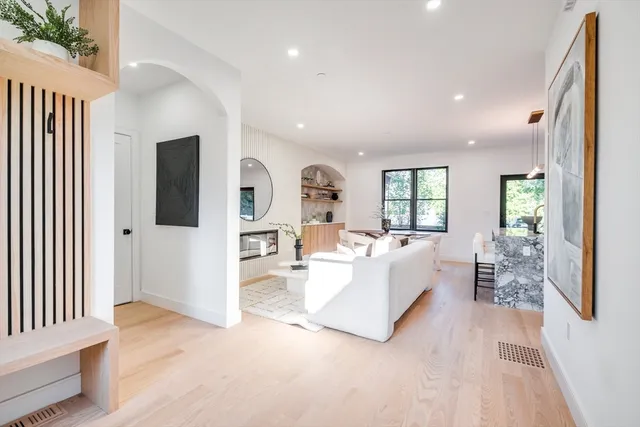 $1,748,000 | 290 Watertown Street, Unit C, Newton, MA 02458