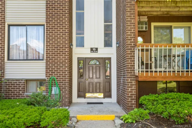 $2,700 | 138 Country Club Lane, Pomona, NY 10970