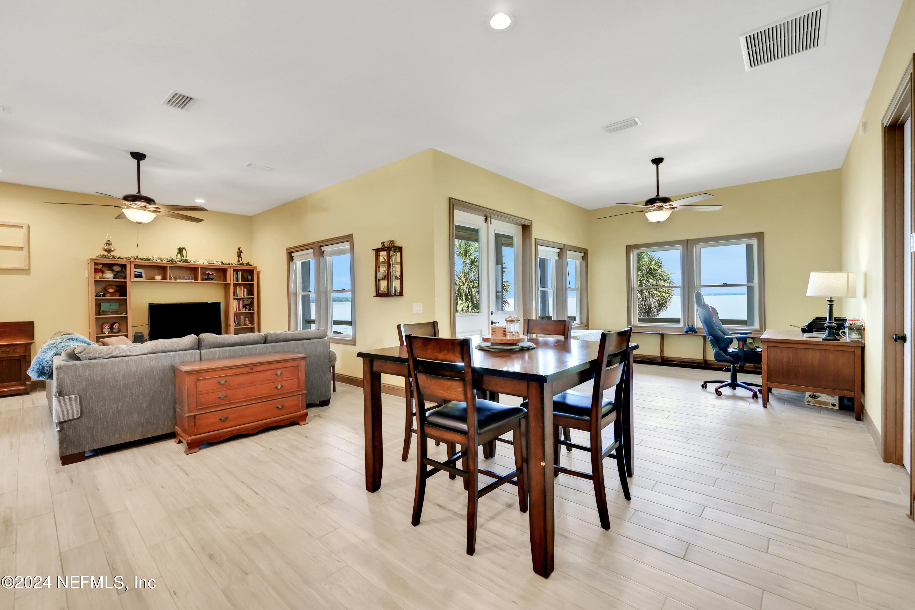 2878 Adams Road St. Augustine, FL 32092 - Photo 37 of 101 Casual dining