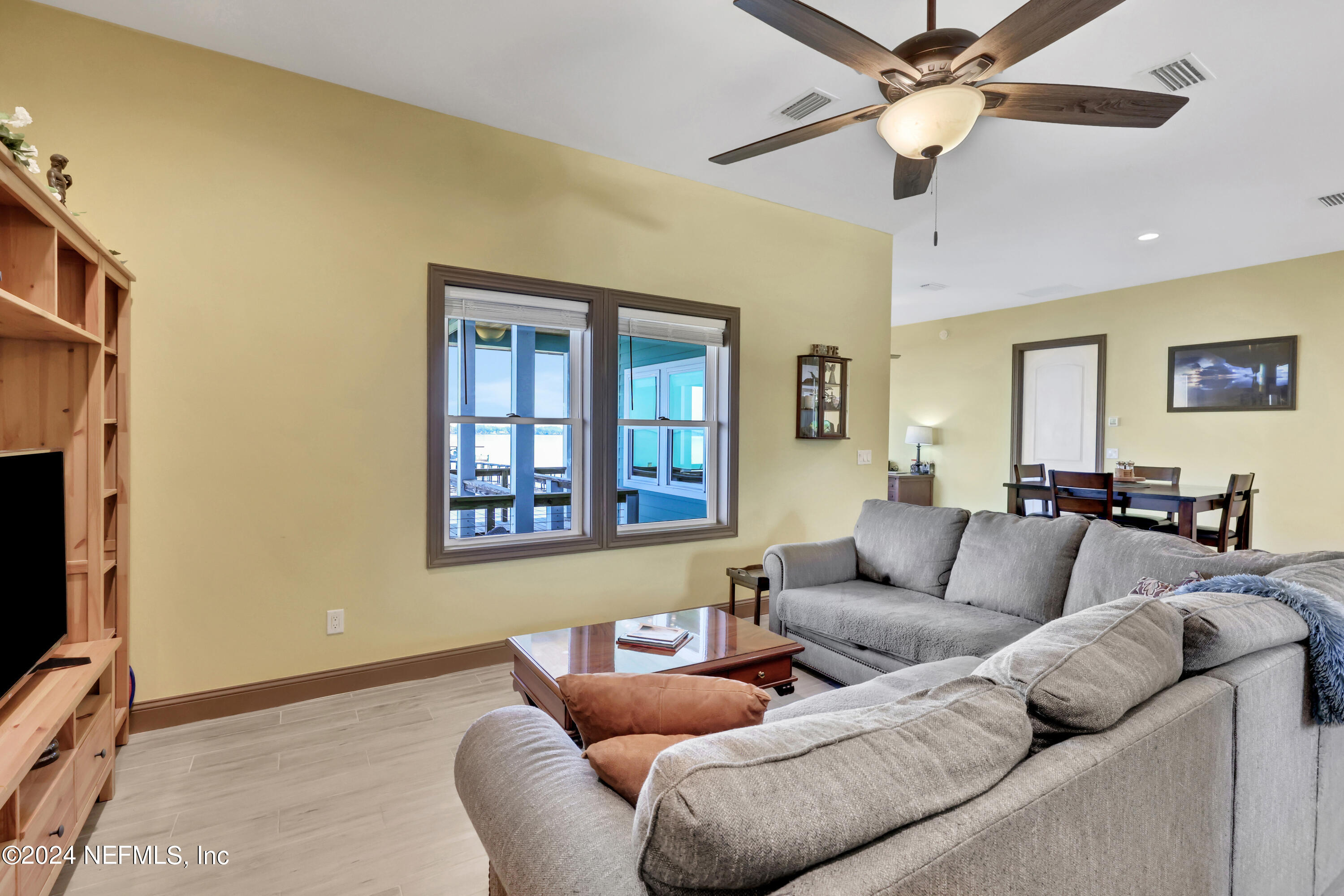 2878 Adams Road St. Augustine, FL 32092 - Photo 47 of 101 Family room