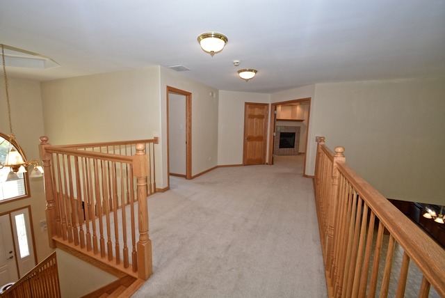 2501 Hickory Road Homewood, IL 60430 - Photo 7 of 18