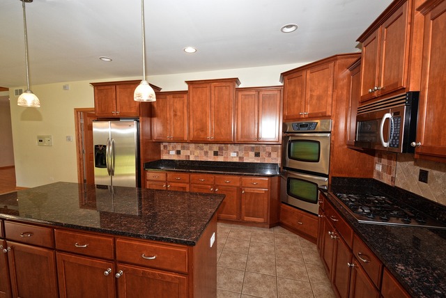 2501 Hickory Road Homewood, IL 60430 - Photo 8 of 18
