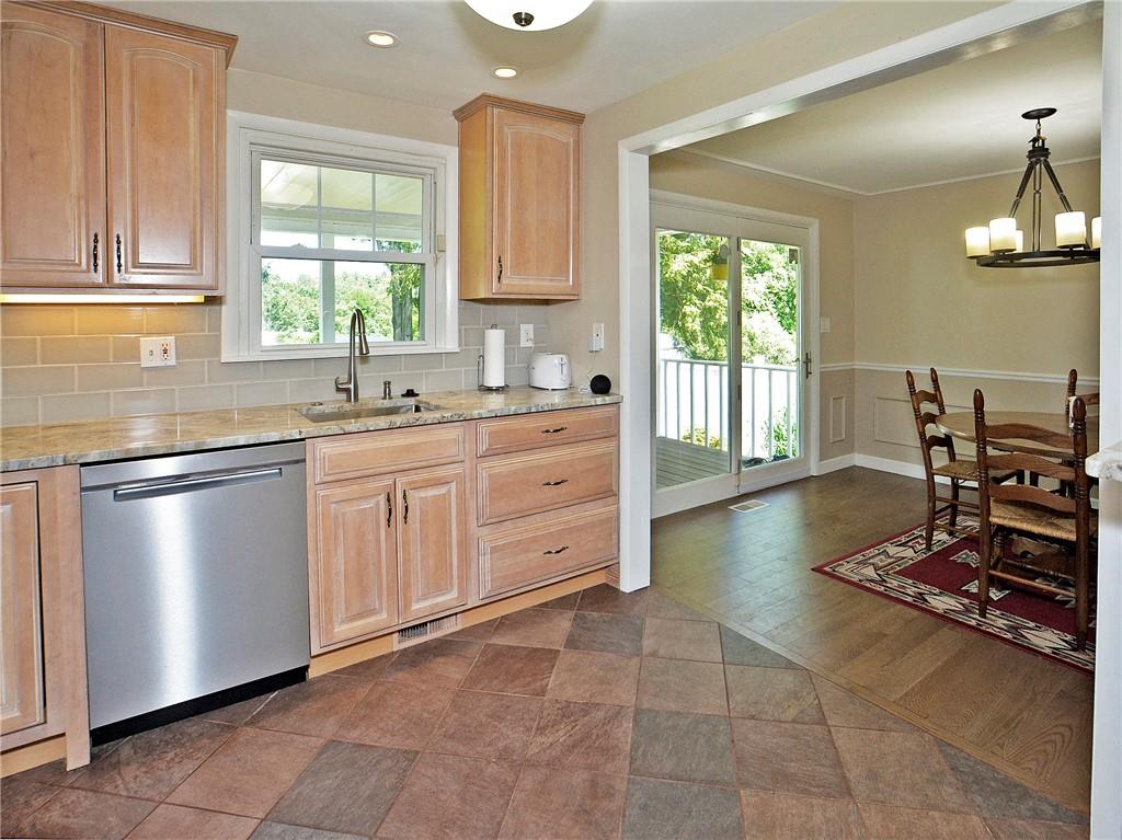 2153 Ramsey Road Monroeville, PA 15146 - Photo 3 of 25 Gallery Image 3