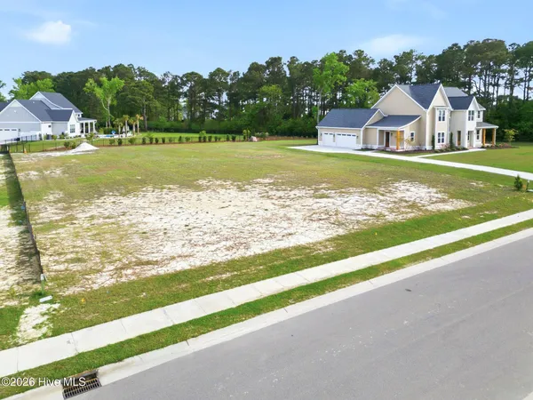 $300,000 | 38 Dragonfly Lane, Hampstead, NC 28443