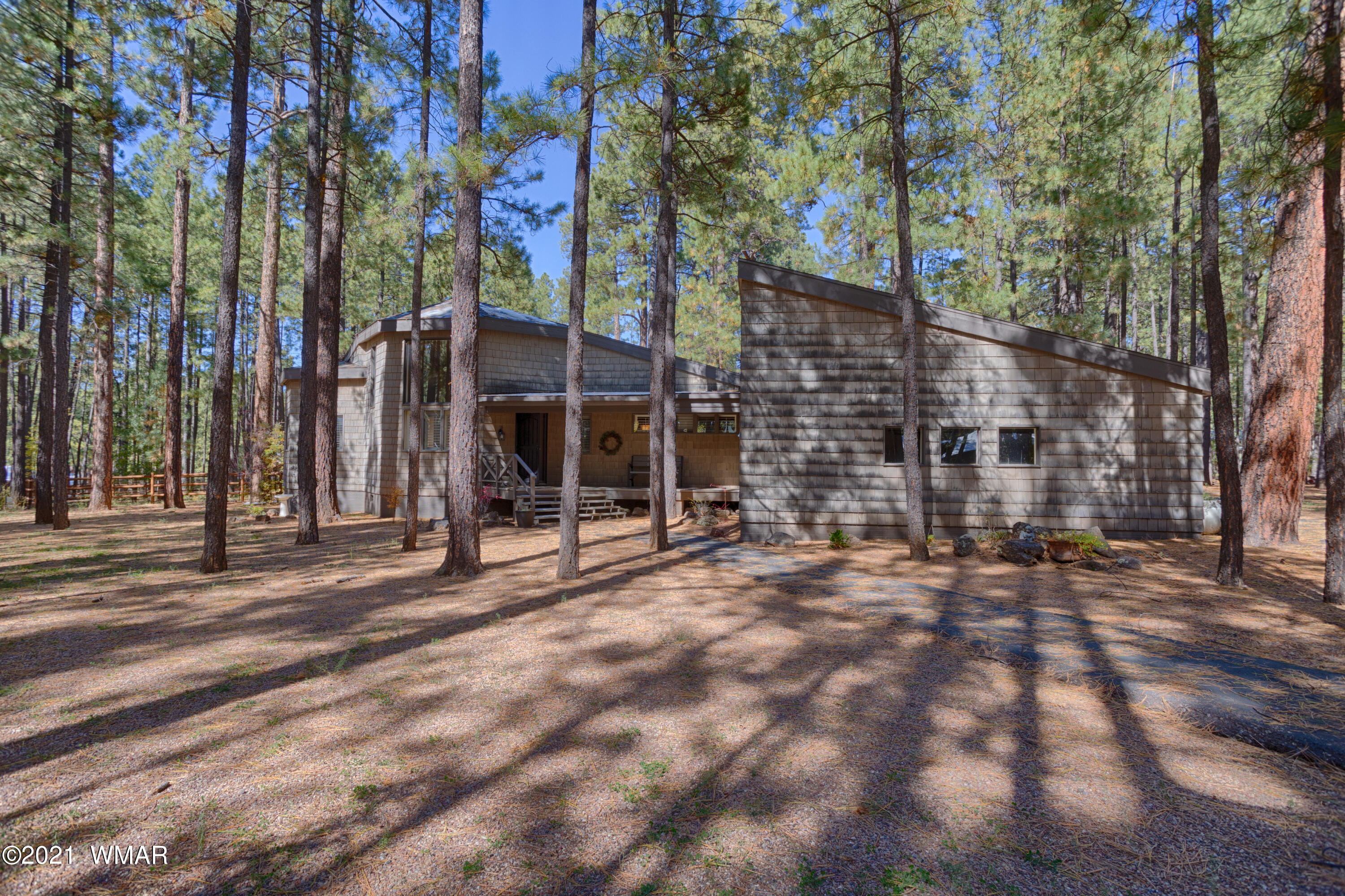 7752 Geronimo Road Pinetop, AZ 85935 - Photo 1 of 37 Gallery Image 1