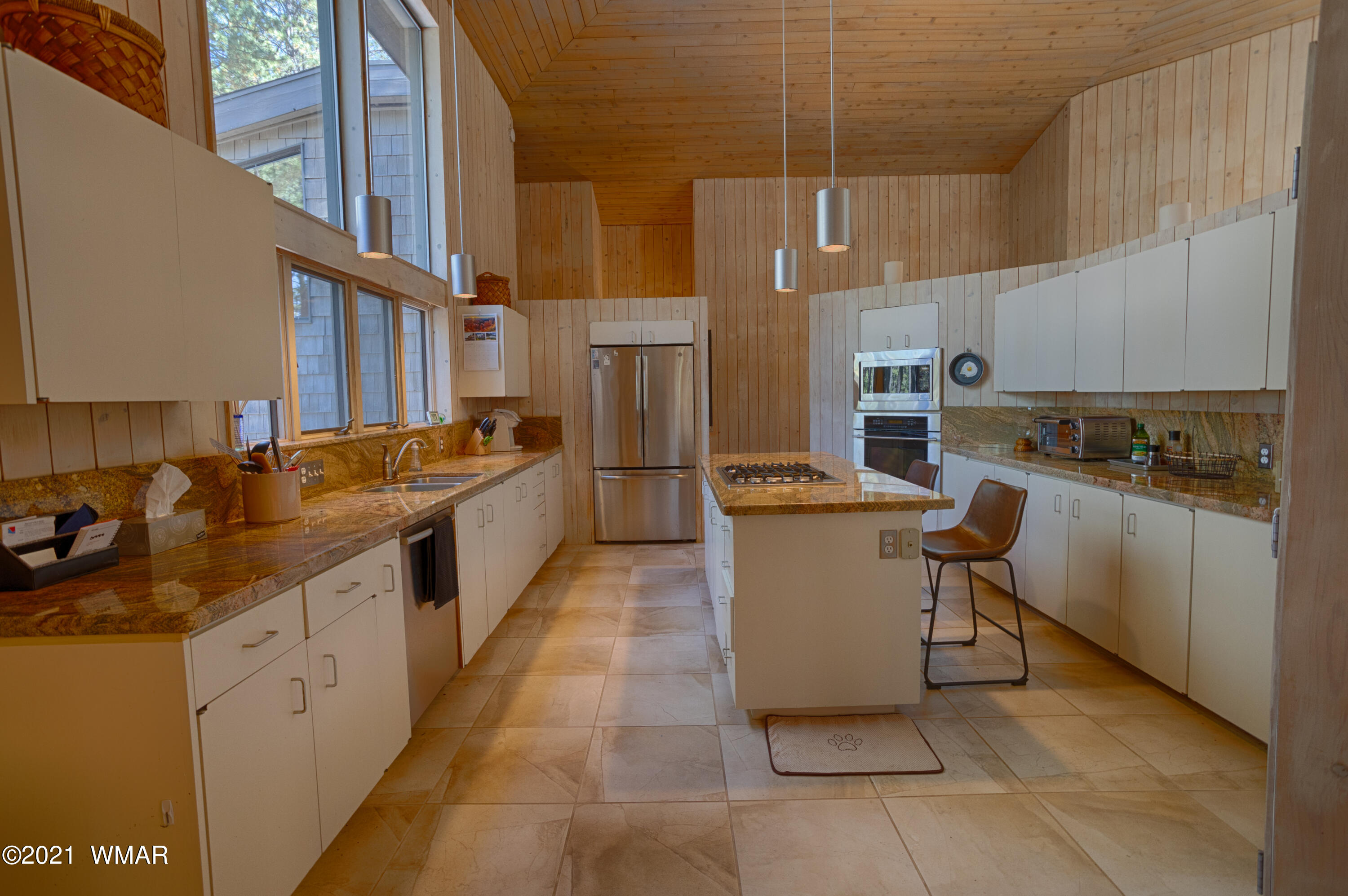 7752 Geronimo Road Pinetop, AZ 85935 - Photo 4 of 37 Gallery Image 4