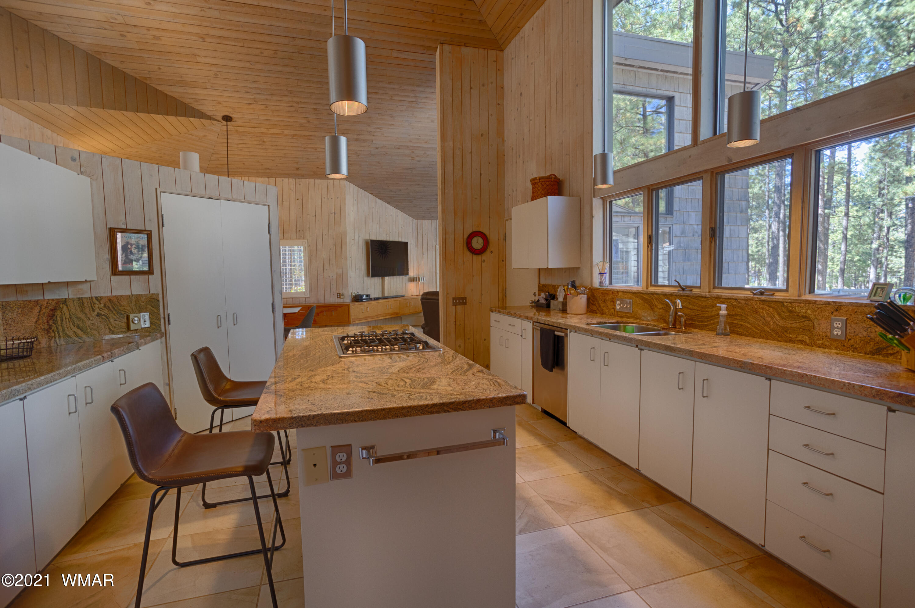 7752 Geronimo Road Pinetop, AZ 85935 - Photo 10 of 37 Gallery Image 10