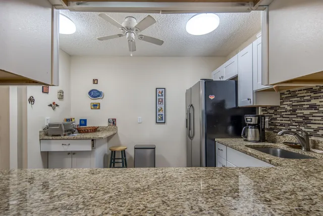 $205,000 | 1516 South Lakeside Drive, Unit 205, Lake Worth Beach, FL 33460