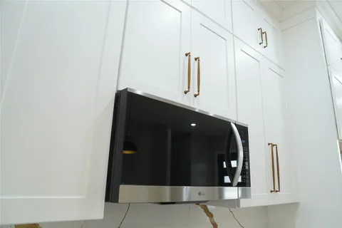 $365,000 | 5947 Collingsworth Street, Houston, TX 77026