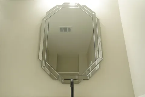 $365,000 | 5947 Collingsworth Street, Houston, TX 77026