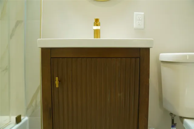 a close view of kitchen