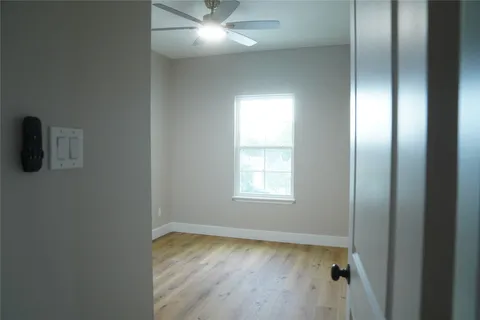 $365,000 | 5947 Collingsworth Street, Houston, TX 77026