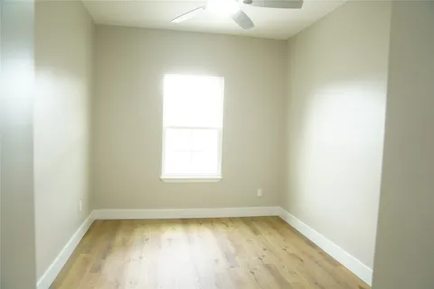 $365,000 | 5947 Collingsworth Street, Houston, TX 77026