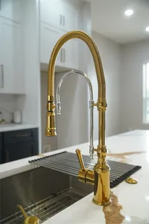 $365,000 | 5947 Collingsworth Street, Houston, TX 77026