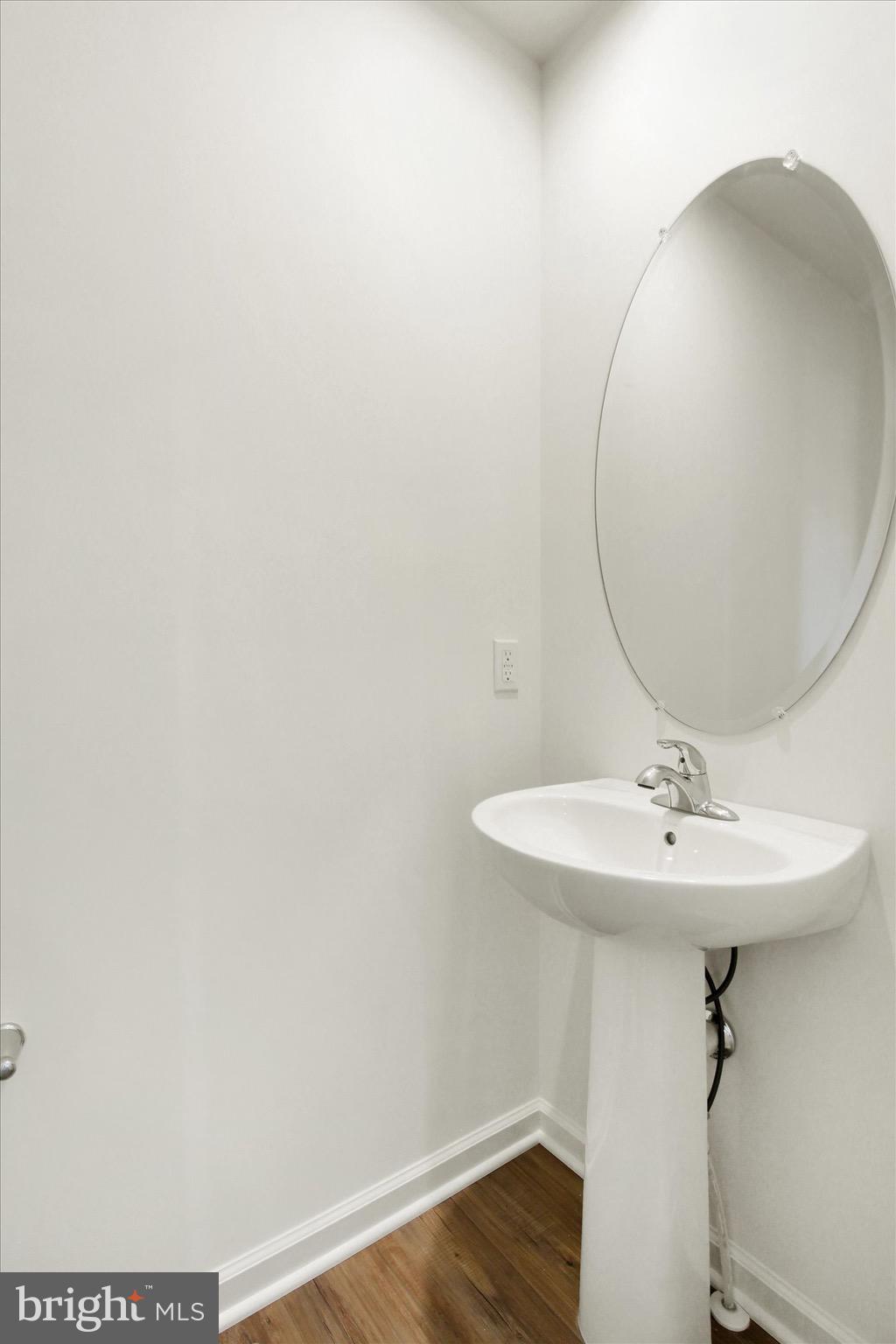 107 Homestead Drive Hanover, PA 17331 - Photo 21 of 34 a bathroom with a sink and mirror
