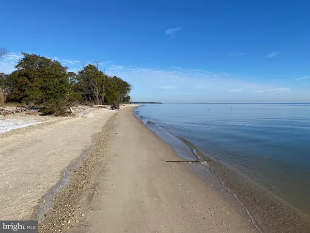 $450,000 | 15363 Holly Drive, Scotland, MD 20687