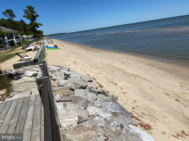 $450,000 | 15363 Holly Drive, Scotland, MD 20687