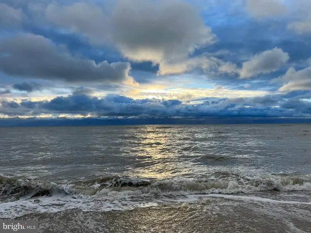 $450,000 | 15363 Holly Drive, Scotland, MD 20687