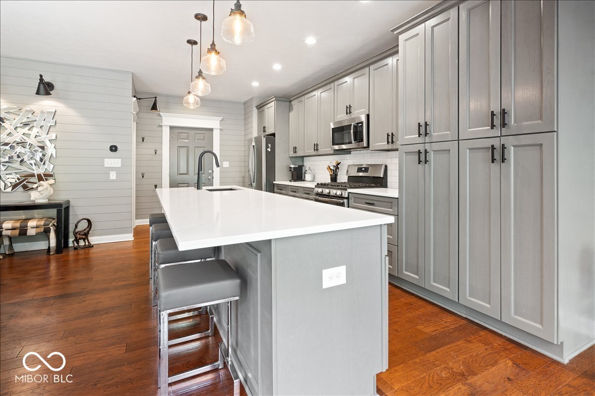 9749 Thorne Cliff Way, Unit 102 Fishers, IN 46037 - Photo 9 of 29