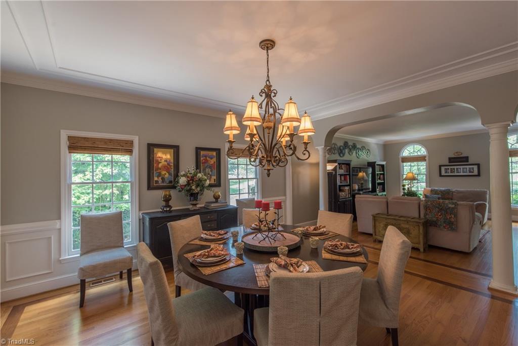 1511 Carters Grove Road Clemmons, NC 27012 - Photo 10 of 30 Dining room from another angle, awesome space.