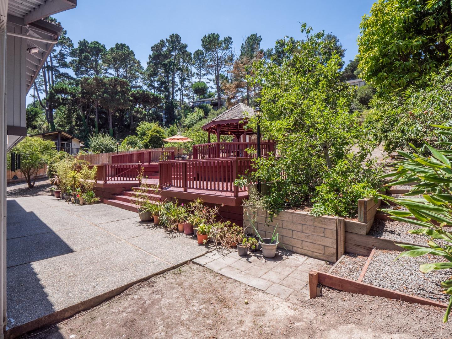 4064 Crest Road Pebble Beach, CA 93953 - Photo 30 of 93