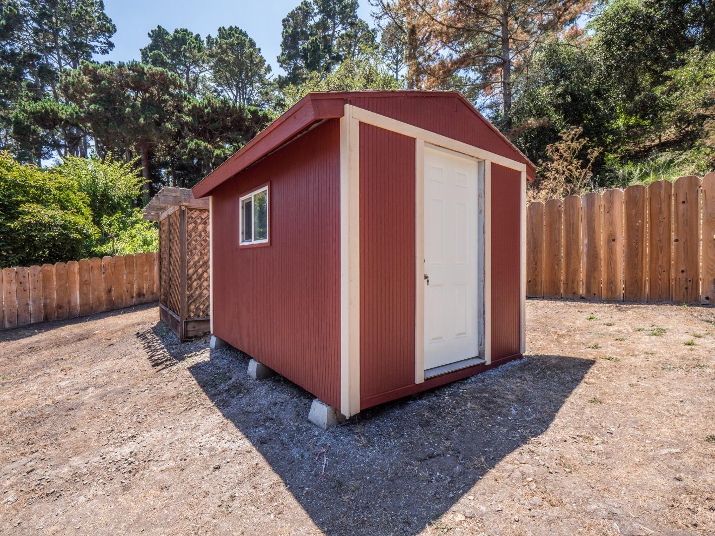 4064 Crest Road Pebble Beach, CA 93953 - Photo 40 of 93