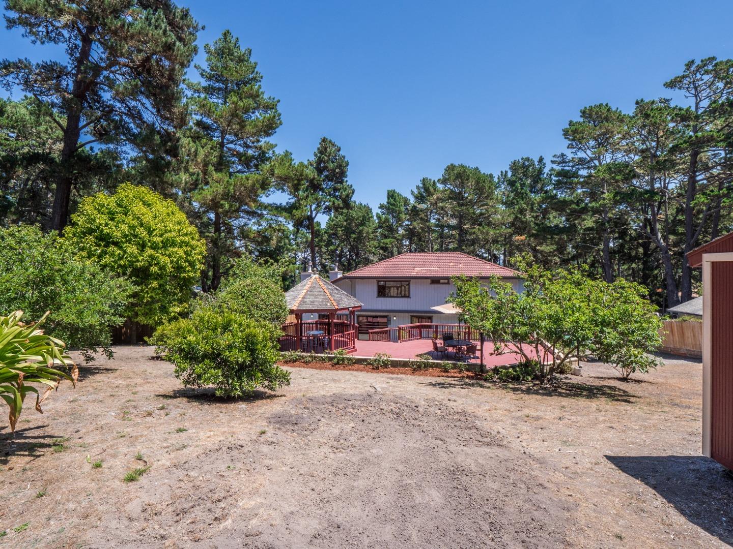 4064 Crest Road Pebble Beach, CA 93953 - Photo 41 of 93
